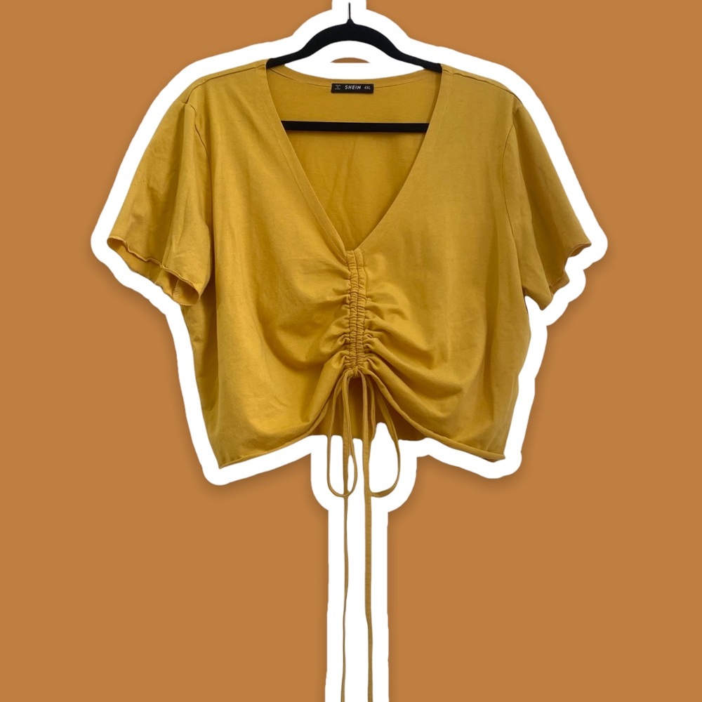 SHEIN Plus Lettuce Trim Drawstring Knot Front Top in Yellow